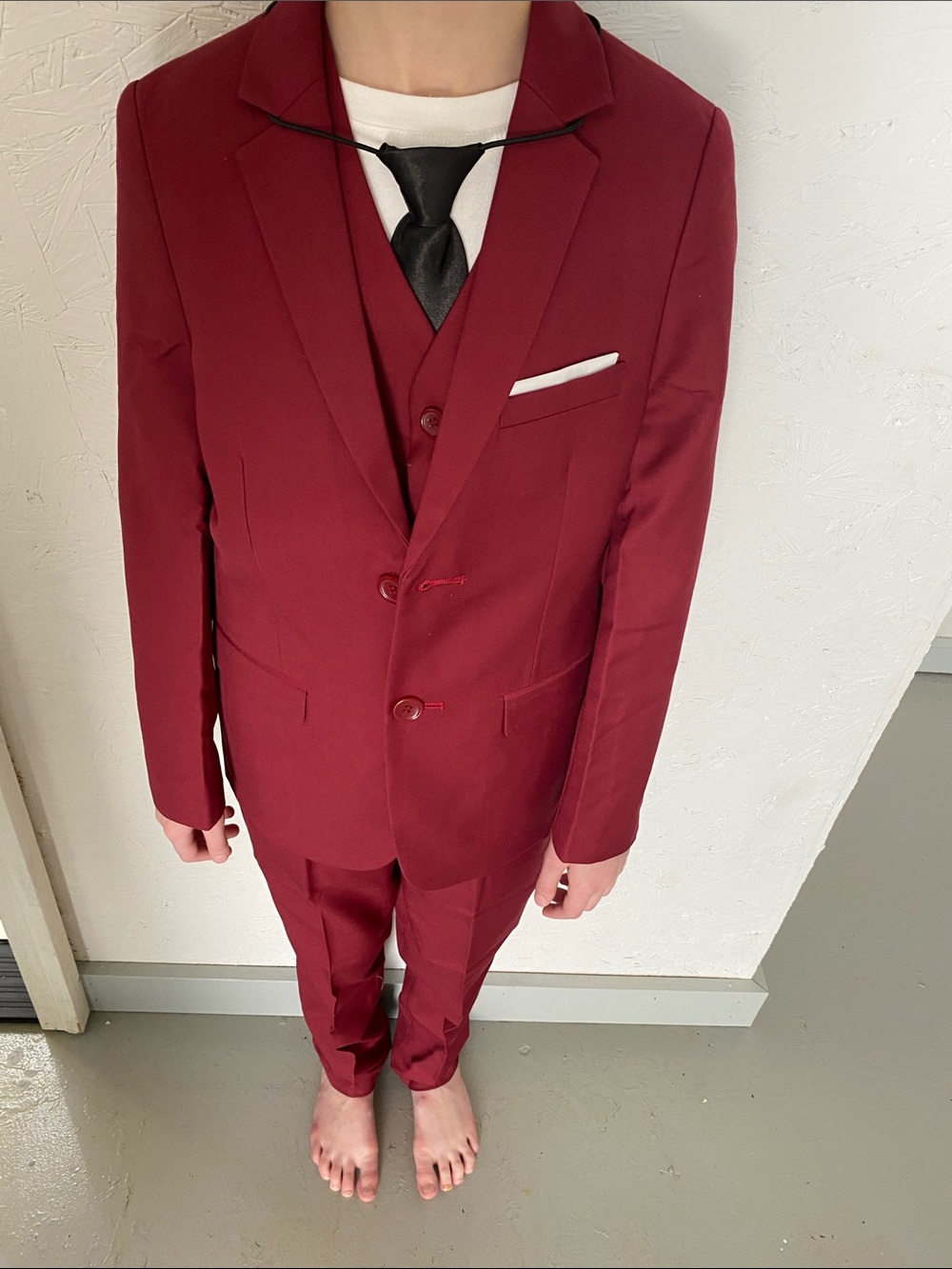 Boys Burgundy four-Piece Suit - Classic Tailored Blazer & Vest & pants & tie